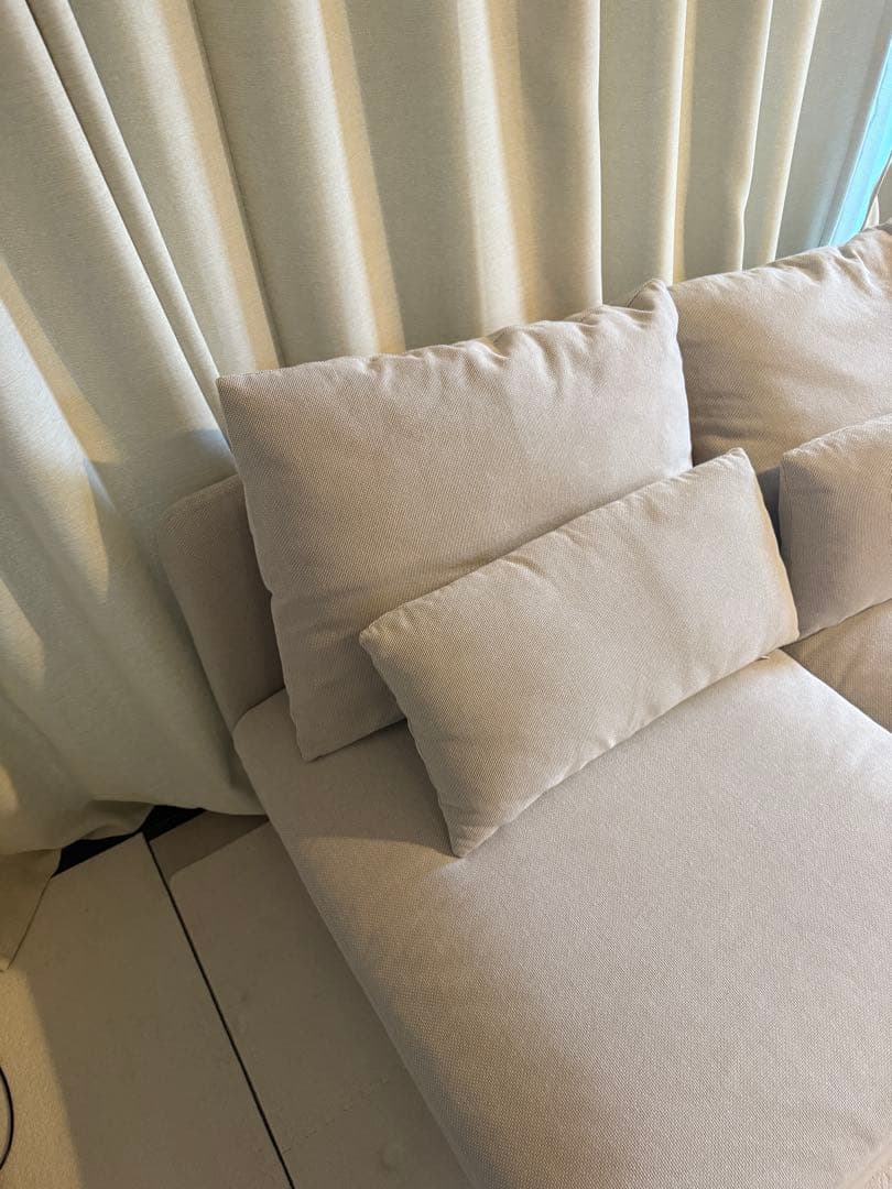 【2024年8月購入】IKEAソーデルハムン　コンパクト　脚付け替え済