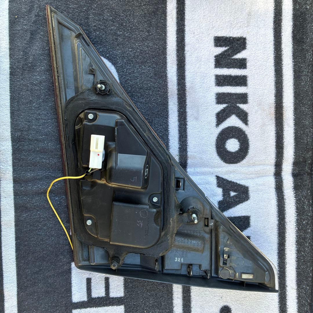 ヴェルファイア　20系　テールランプ 左右セット 赤/クリア