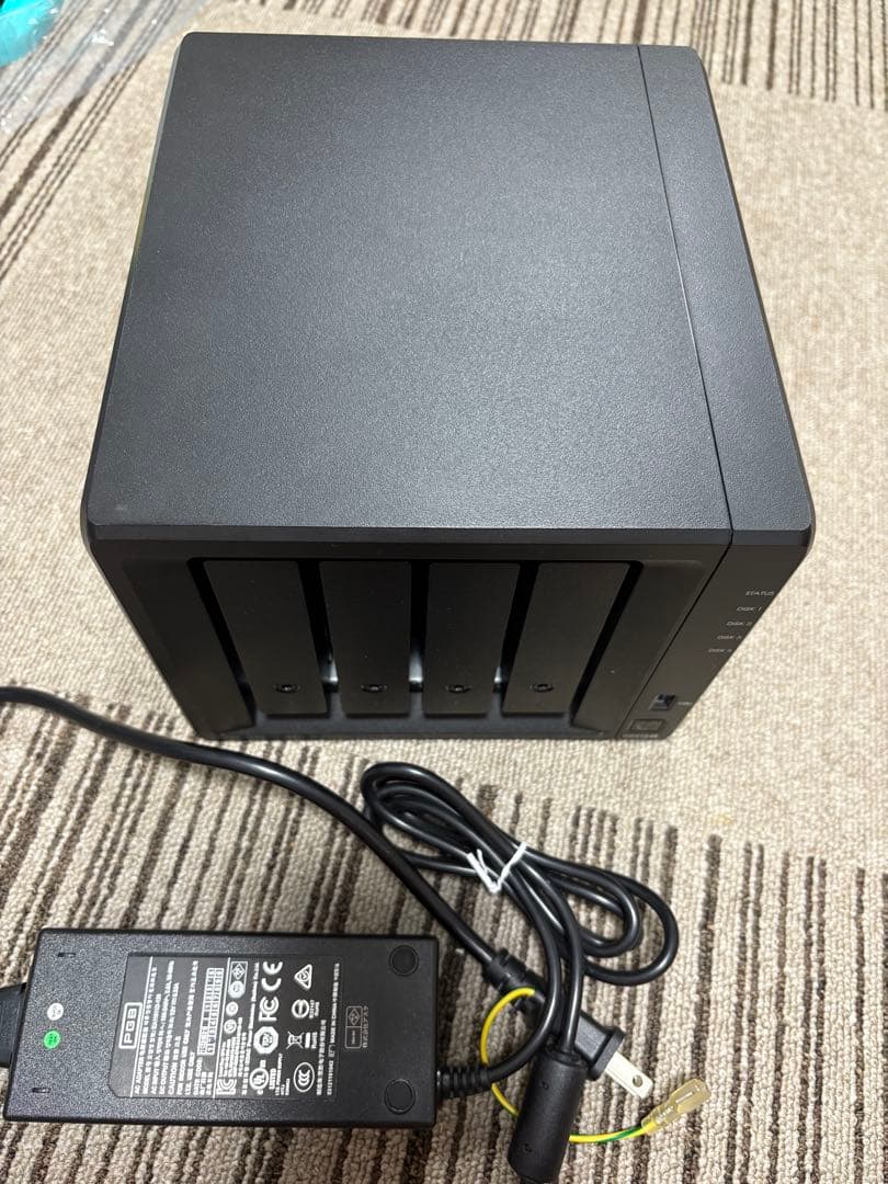 Synology NAS DS918+ 4ベイ ブラック