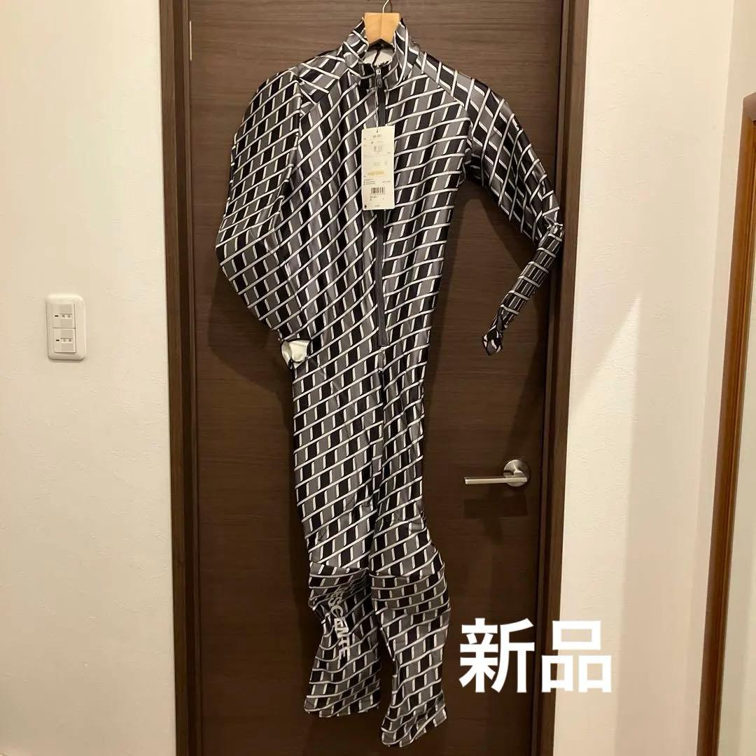 歳末クリスマスセール‼️ デサント　スキーウェアレーシングワンピース