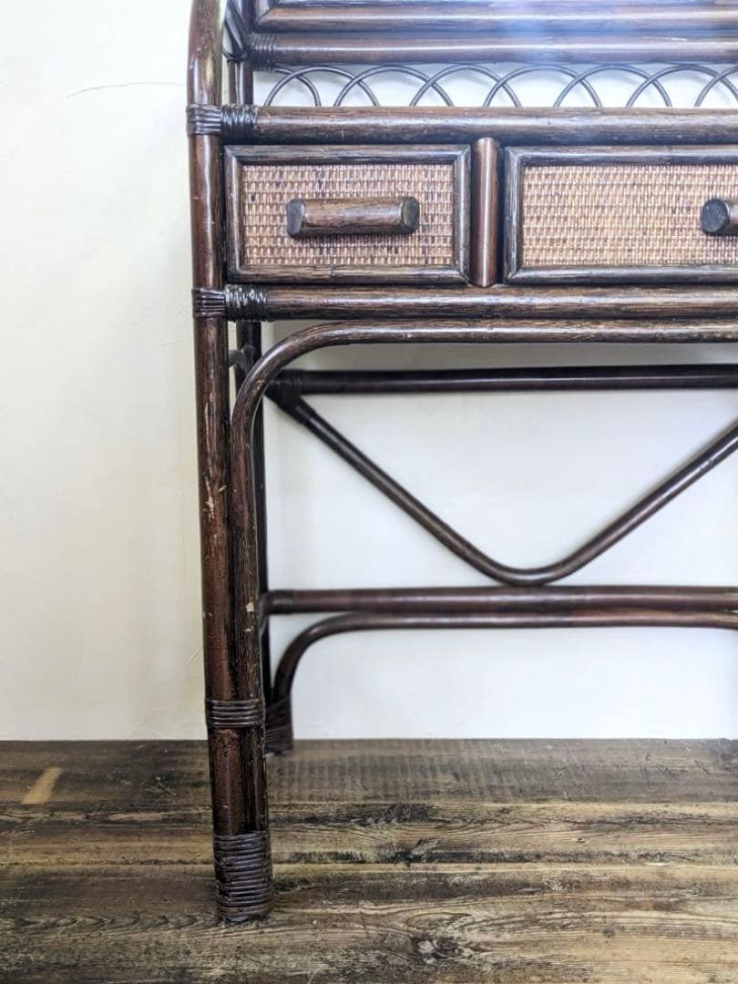 ダークブラウンの総ラタンドレッサー 鏡台 籐家具