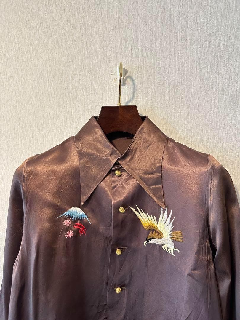 トップス OZONE COMMUNITY 90s Souvenir Shirt