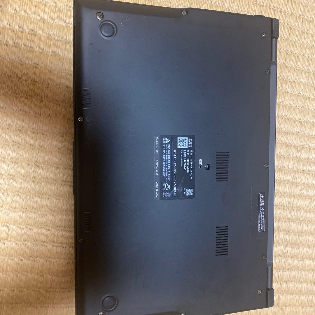 FMV U90J3B 黒 箱無し