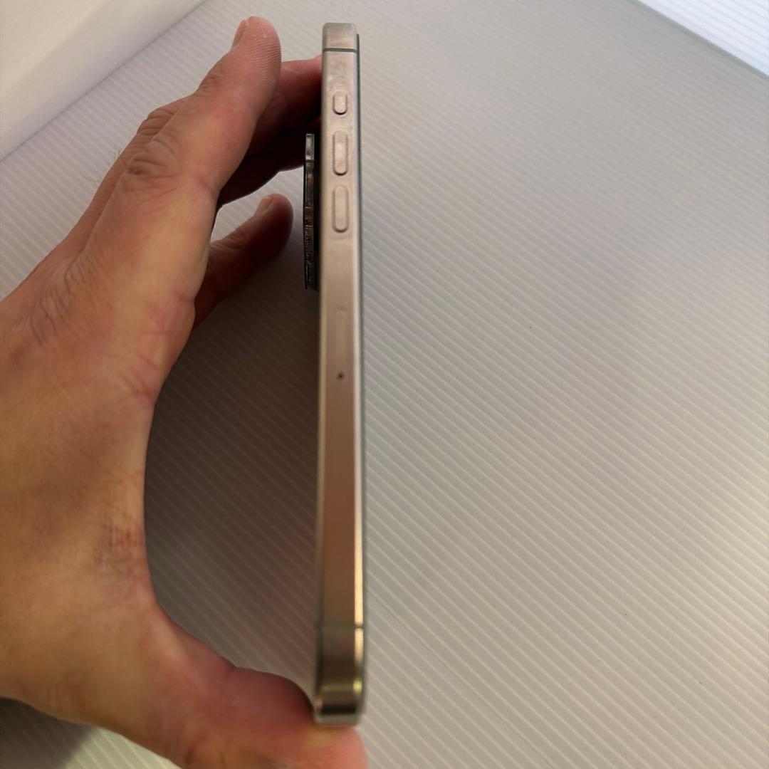 Apple iPhone 15promax ナチュラルチタニウム 1TB 本体
