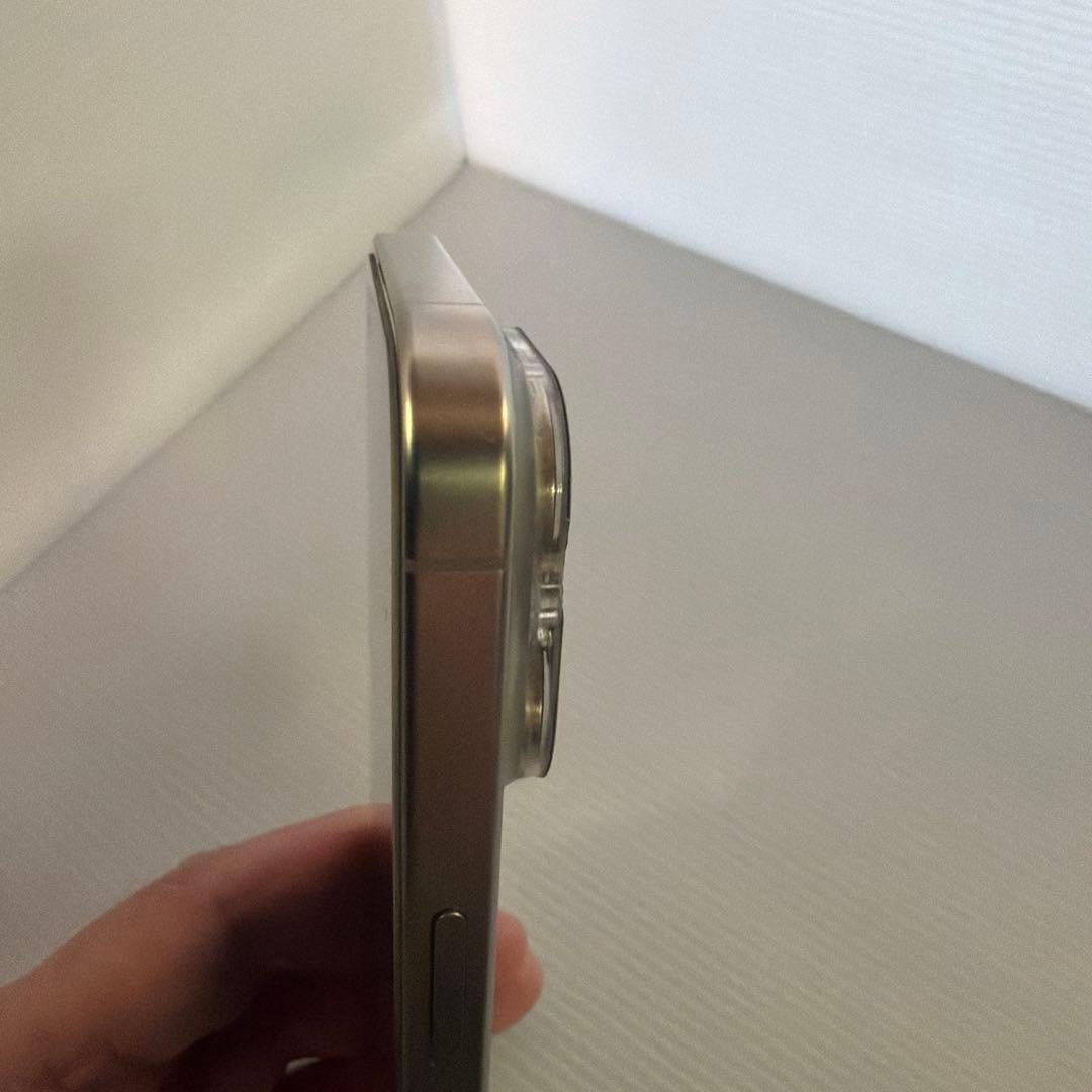 Apple iPhone 15promax ナチュラルチタニウム 1TB 本体