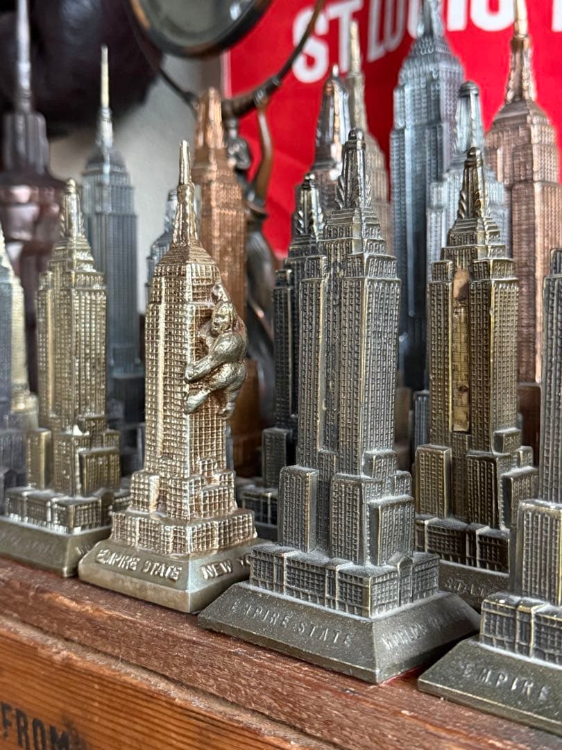 アンティーク雑貨 Empire State Building with King Kong