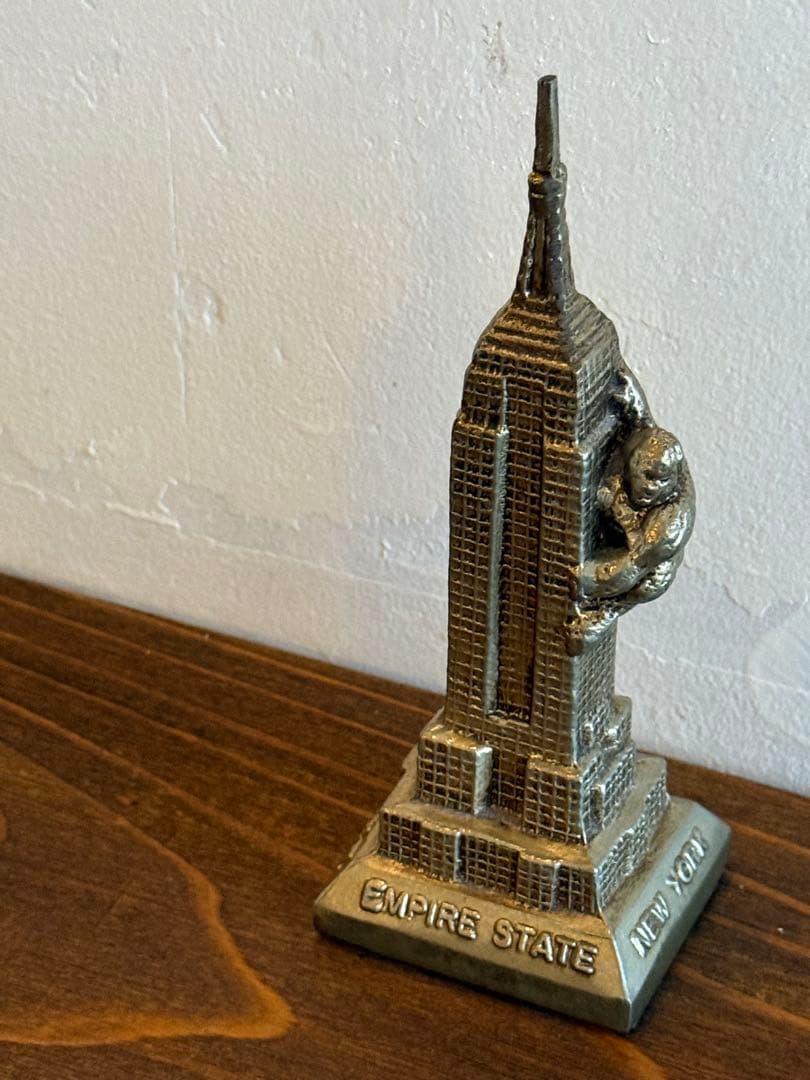 アンティーク雑貨 Empire State Building with King Kong