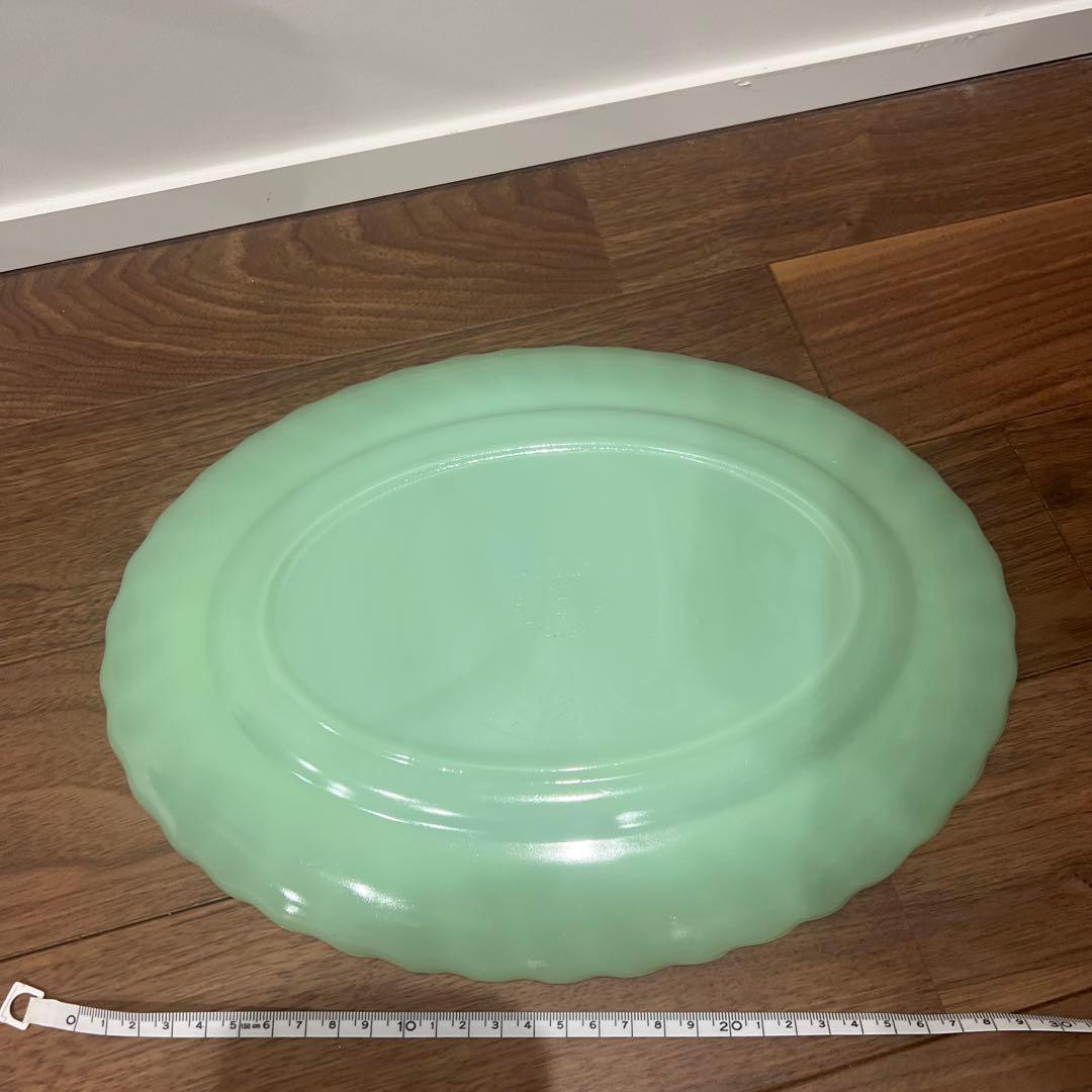 ファイヤーキング　ジェダイ　ミントグリーン ガラス製 楕円形プレート