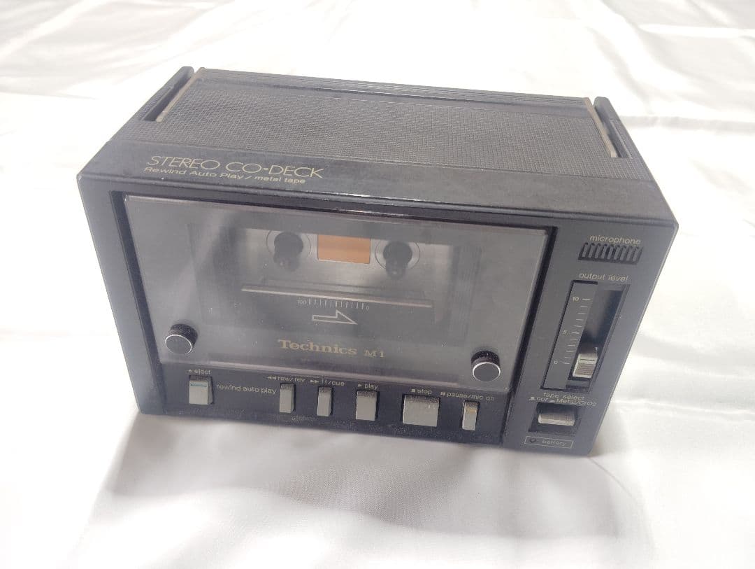 カセットプレーヤー