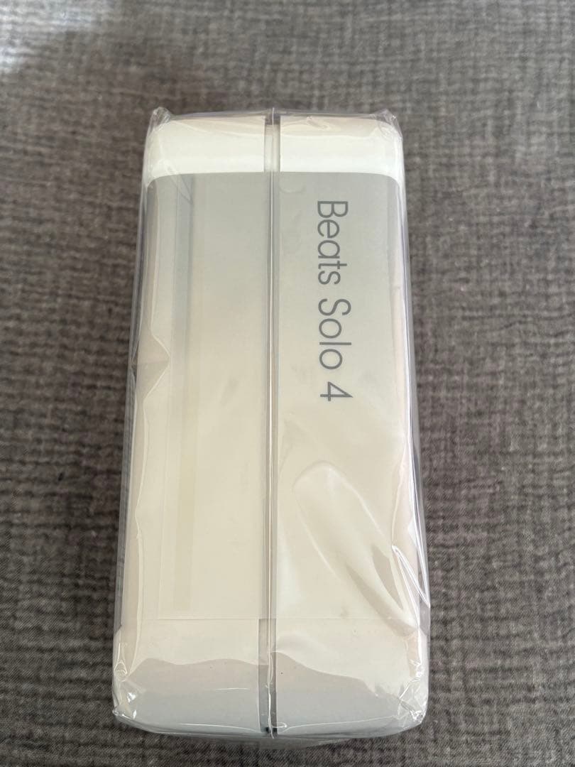 【新品未開封】beats solo4 ワイヤレスヘッドホン　ブラック