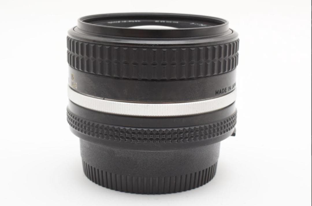 【美品】Nikon Ai-s 50mm f/1.4 単焦点 レンズ ニコン MF
