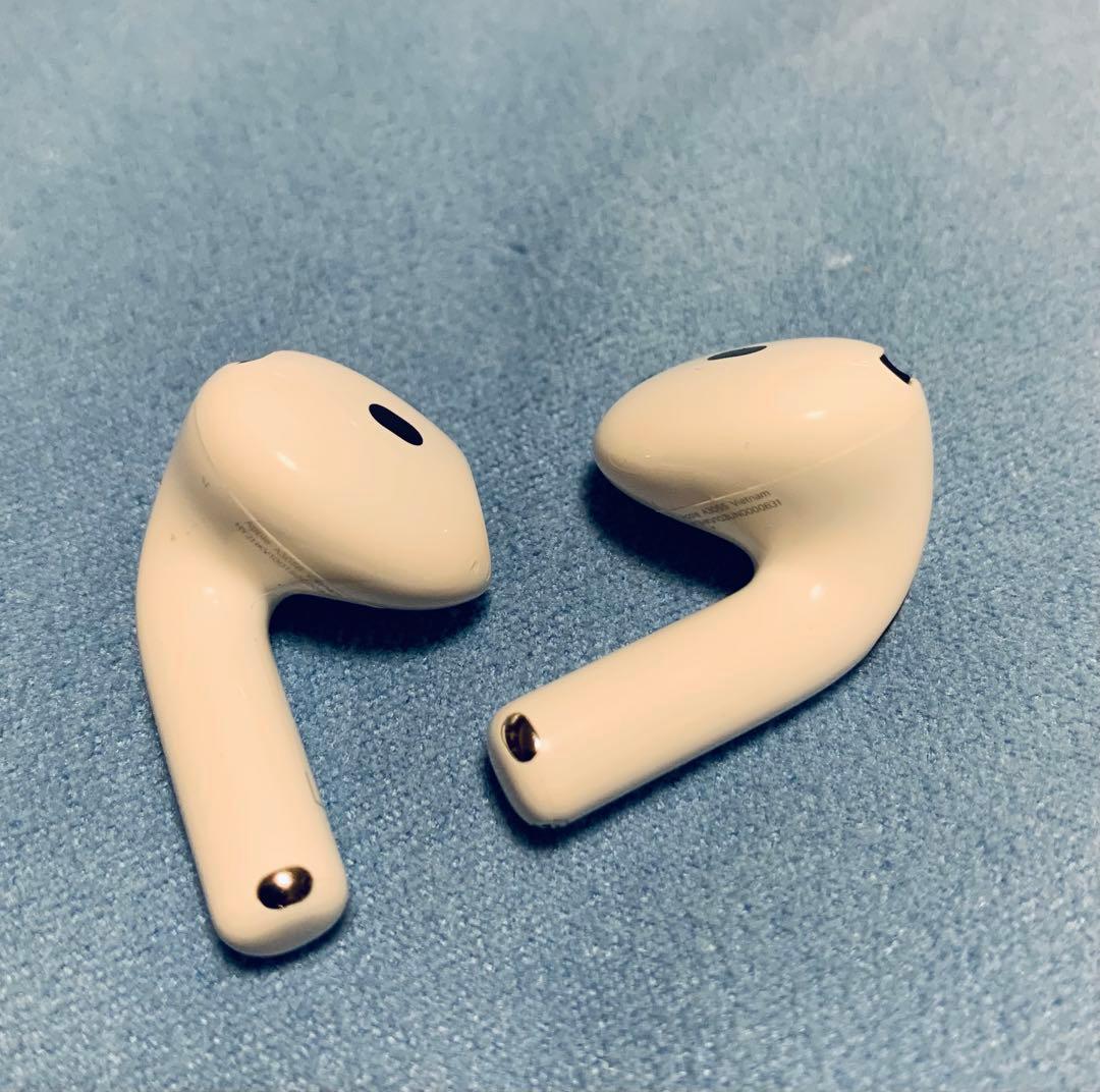 AirPods 4 (ANC) 本体 ESRケース付き おまけ付き