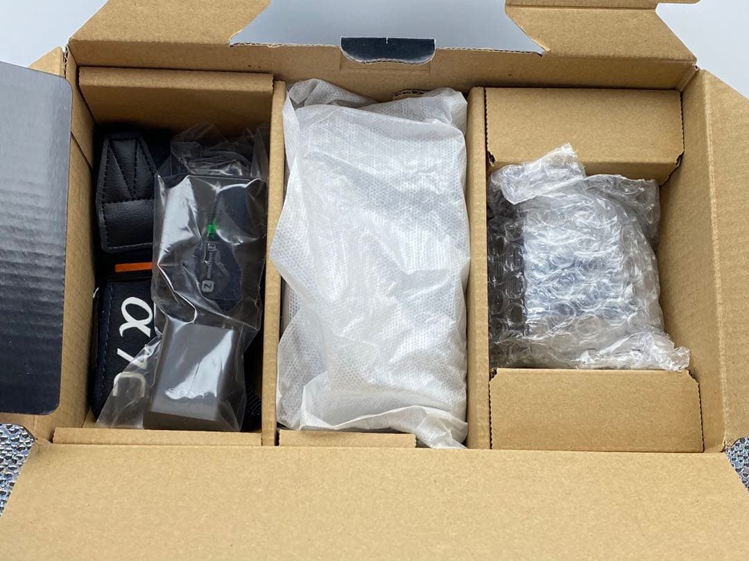 Sony α7C ミラーレス一眼 FE 28-60mmズームレンズキット ほぼ新