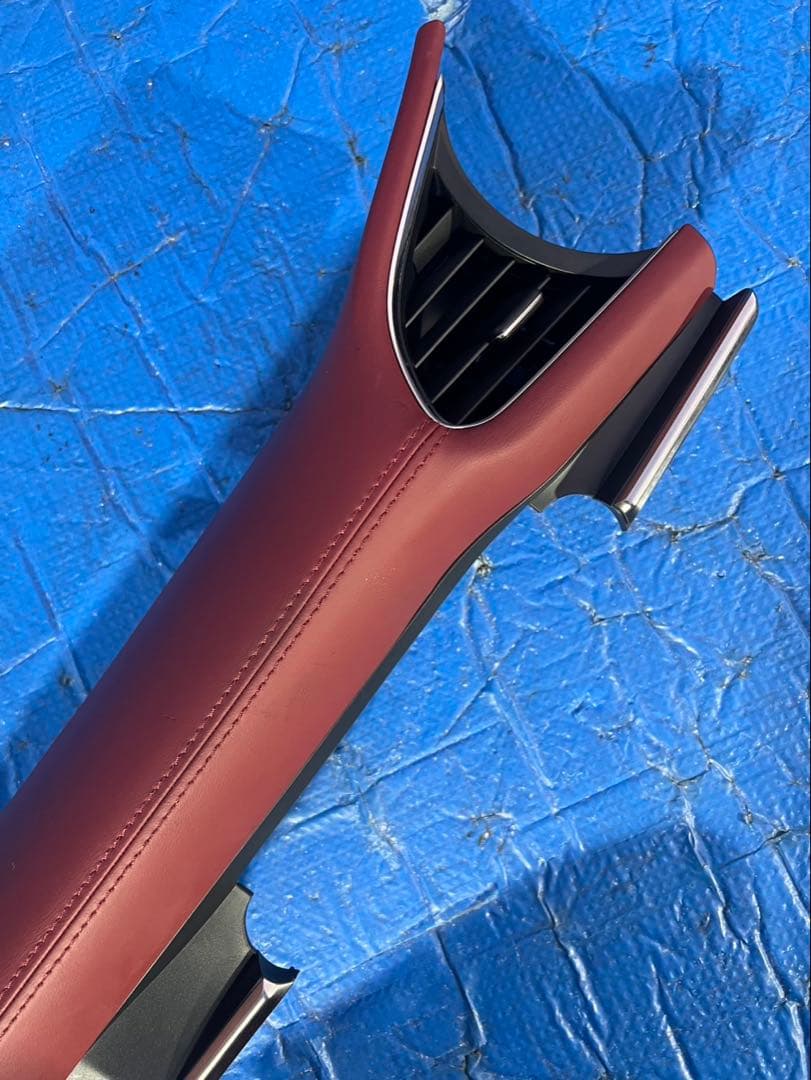 マツダ3 BPFJ3R エアコン吹き出しパネル　赤　※フォロー割OK