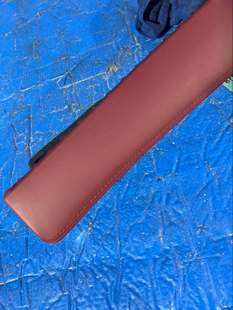 マツダ3 BPFJ3R エアコン吹き出しパネル　赤　※フォロー割OK