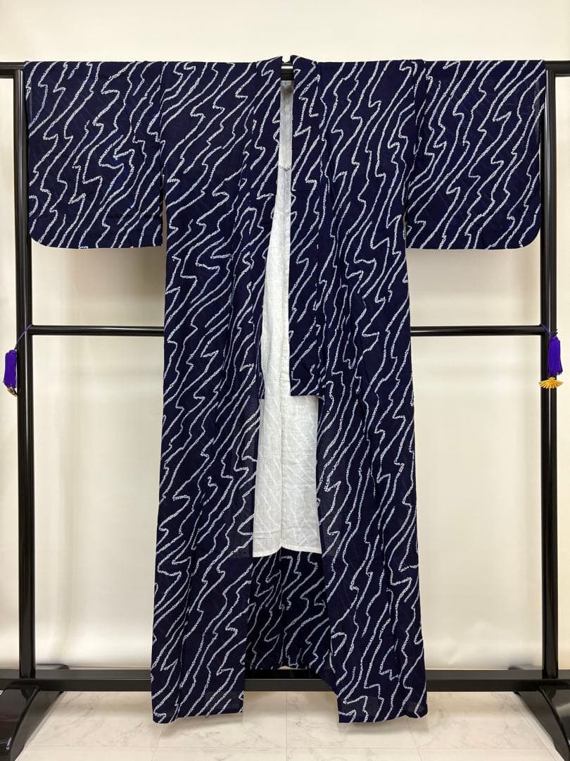 浴衣 絞り 藍色 流水 居敷当て有り