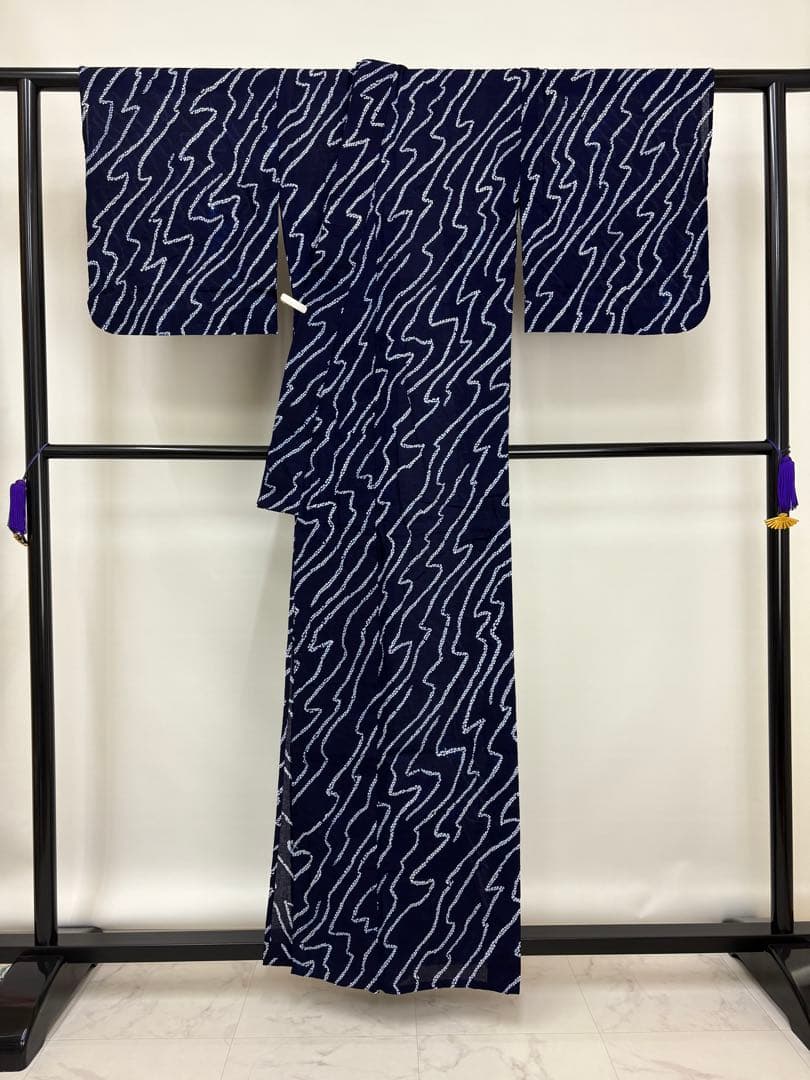 浴衣 絞り 藍色 流水 居敷当て有り