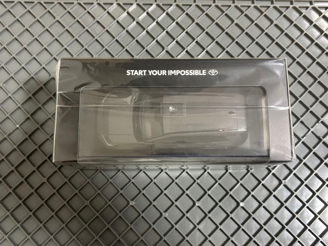 新型RAV4 カラーサンプル Adventure アーバンロック