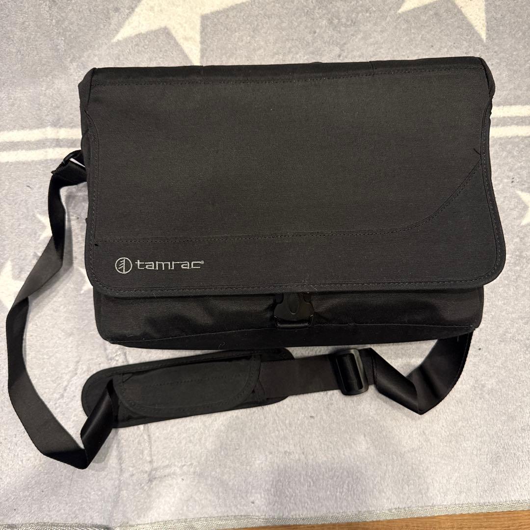 Roland V-8HD ビデオスイッチャー