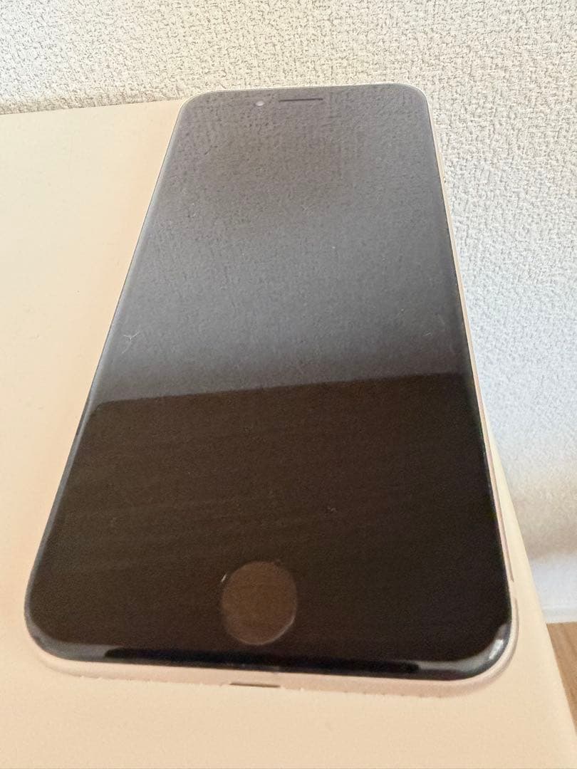 Apple iPhoneSE3 64GB SIMフリー