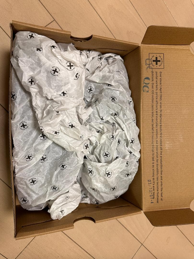 Dr Martens Wrenlie サンダル　ドクターマーチン