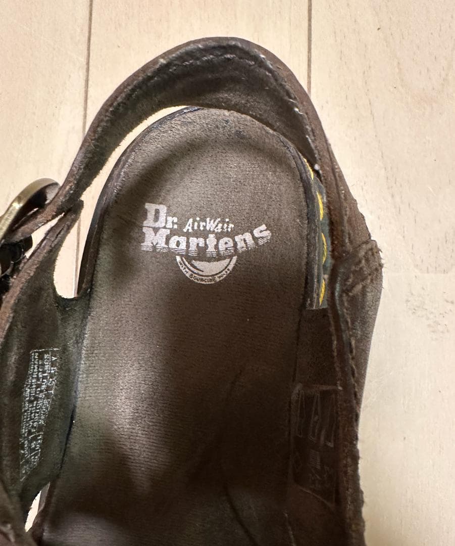 Dr Martens Wrenlie サンダル　ドクターマーチン