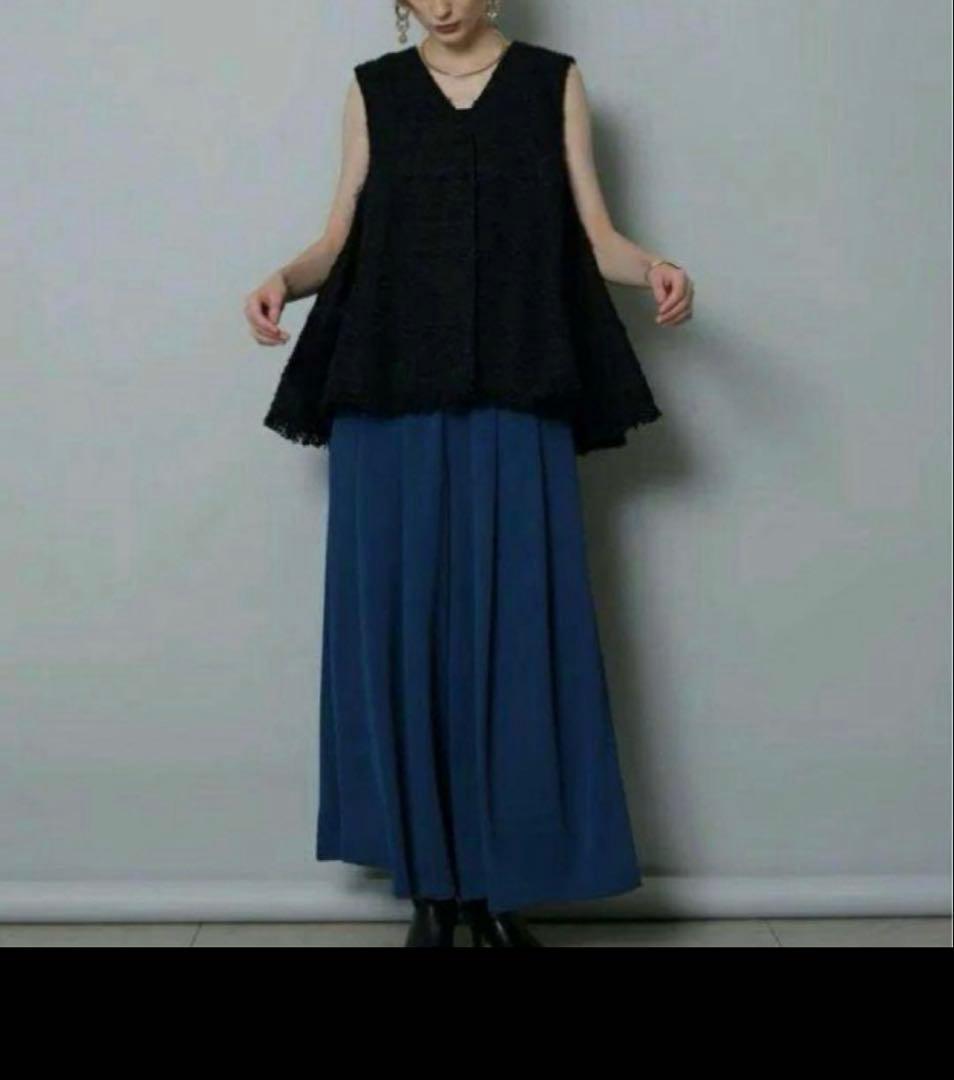 【未使用タグ付】カデュネ 川上桃子さんコラボ フレアジレ ツイード 黒 38