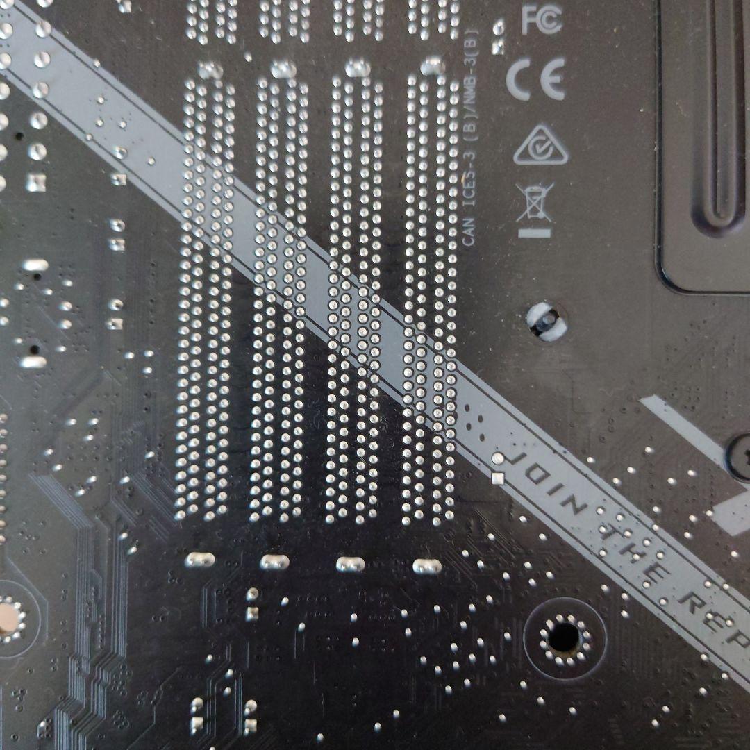 ASUS ROG STRIX Z490-E GAMING マザーボード