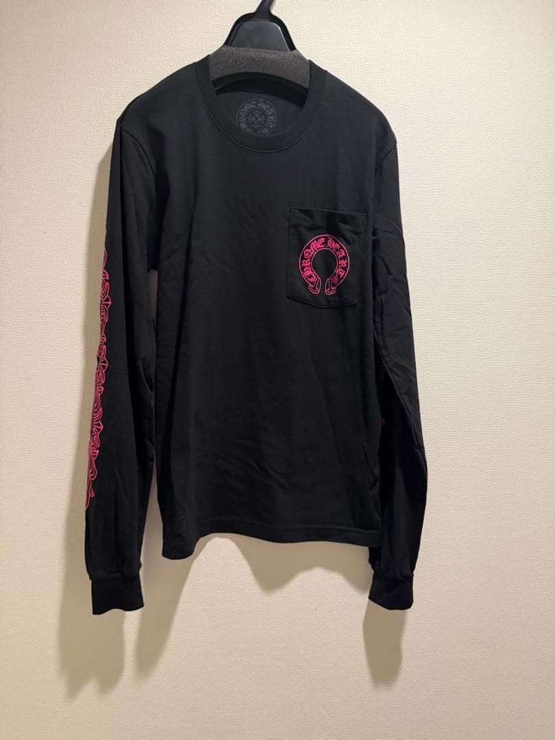 即完売品☆CHROME HEARTS ブラック× ネオンピンク ロンT Sサイズ