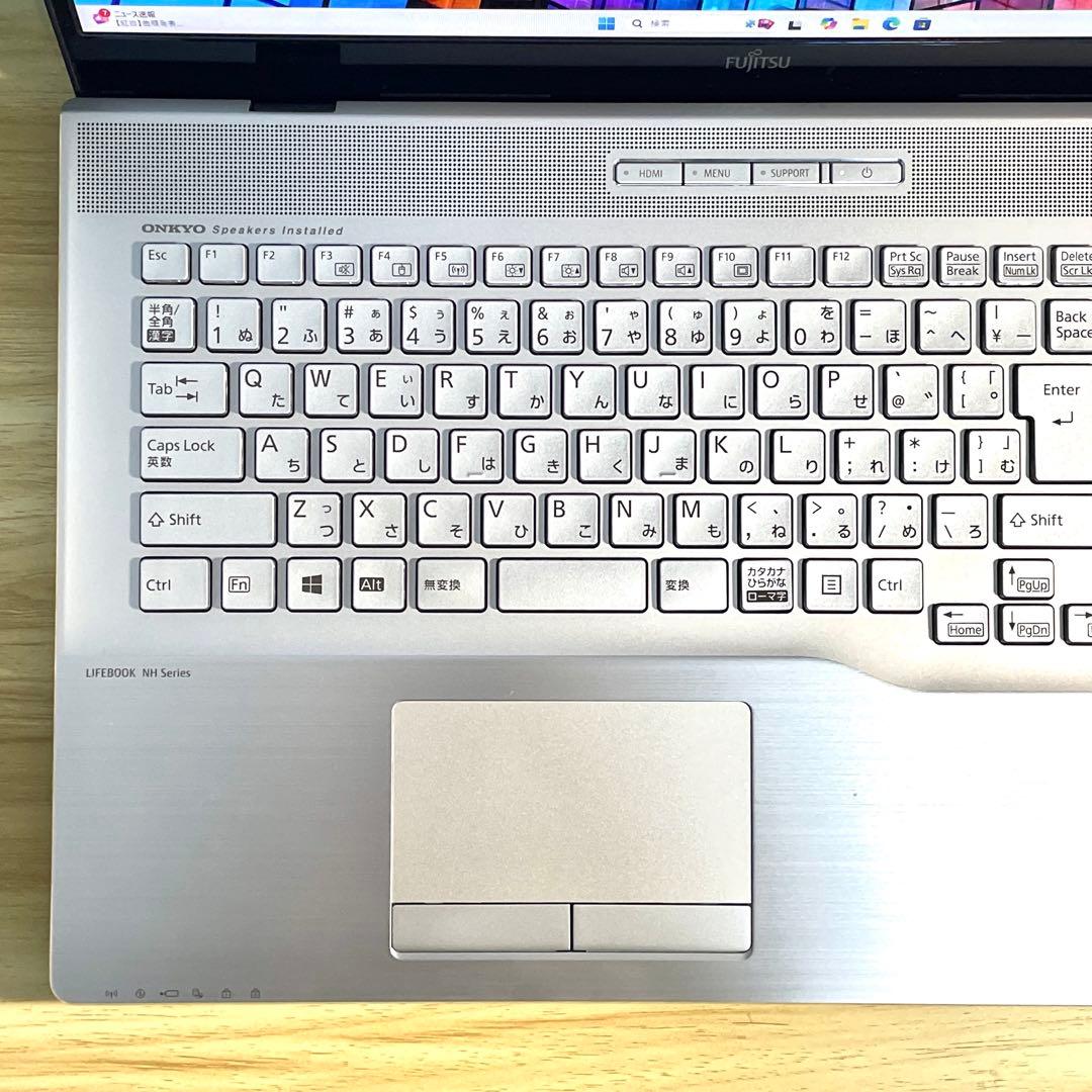 富士通 LIFEBOOK NH/Corei7/16GB/SSD512GB/BR