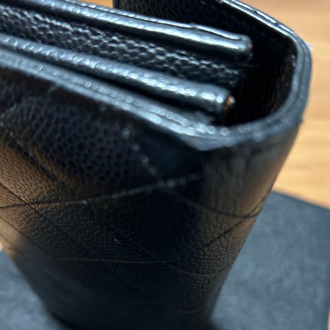 CHANEL キャビアスキン長財布
