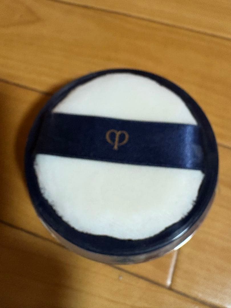 クレ・ド・ポー ボーテ グードル フェイスパウダー M #1