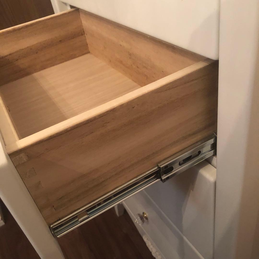 ホワイト 5段チェスト 木製 装飾付き