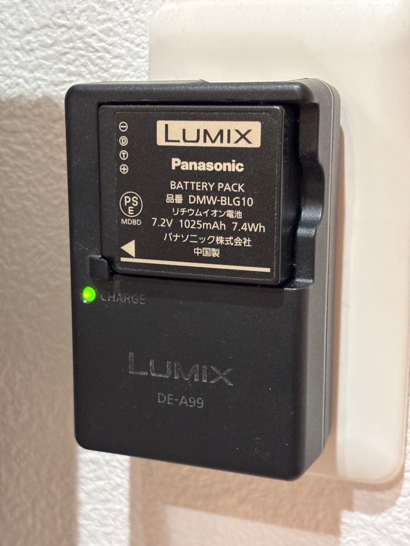 Panasonic Lumix DMC-GF6 ホワイト 14-42mm 一眼