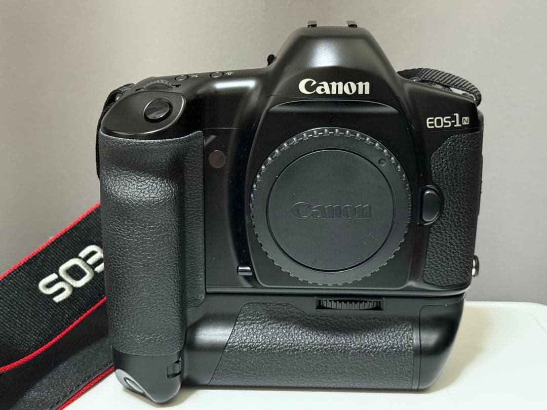 【新品同様】Canon EOS-1N フィルム一眼レフ