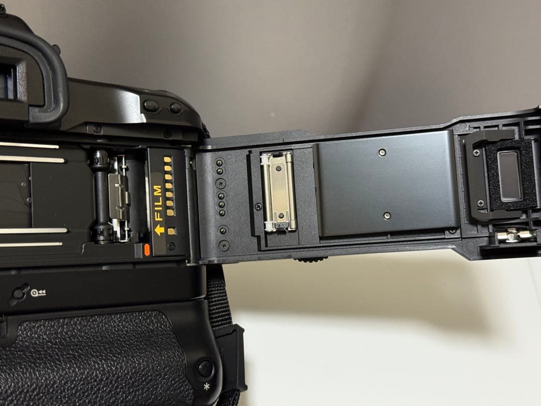 【新品同様】Canon EOS-1N フィルム一眼レフ