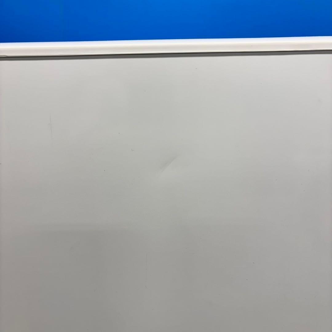 527 冷蔵庫　大型　右開き　自動製氷機付　右開き　200L〜300L 極美品