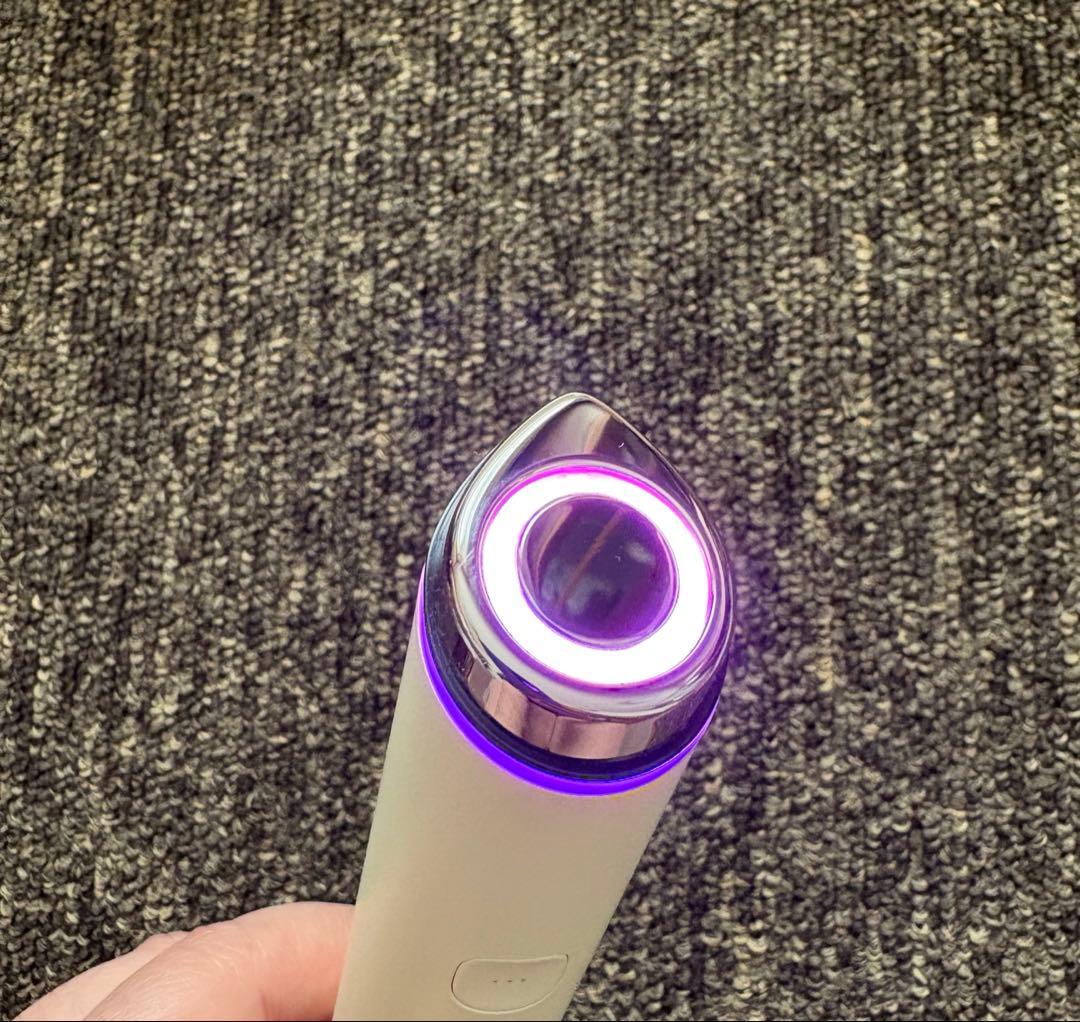 中顔面ケアセット　リフトEMSローラー ブースタープロミニプラス　メディキューブ