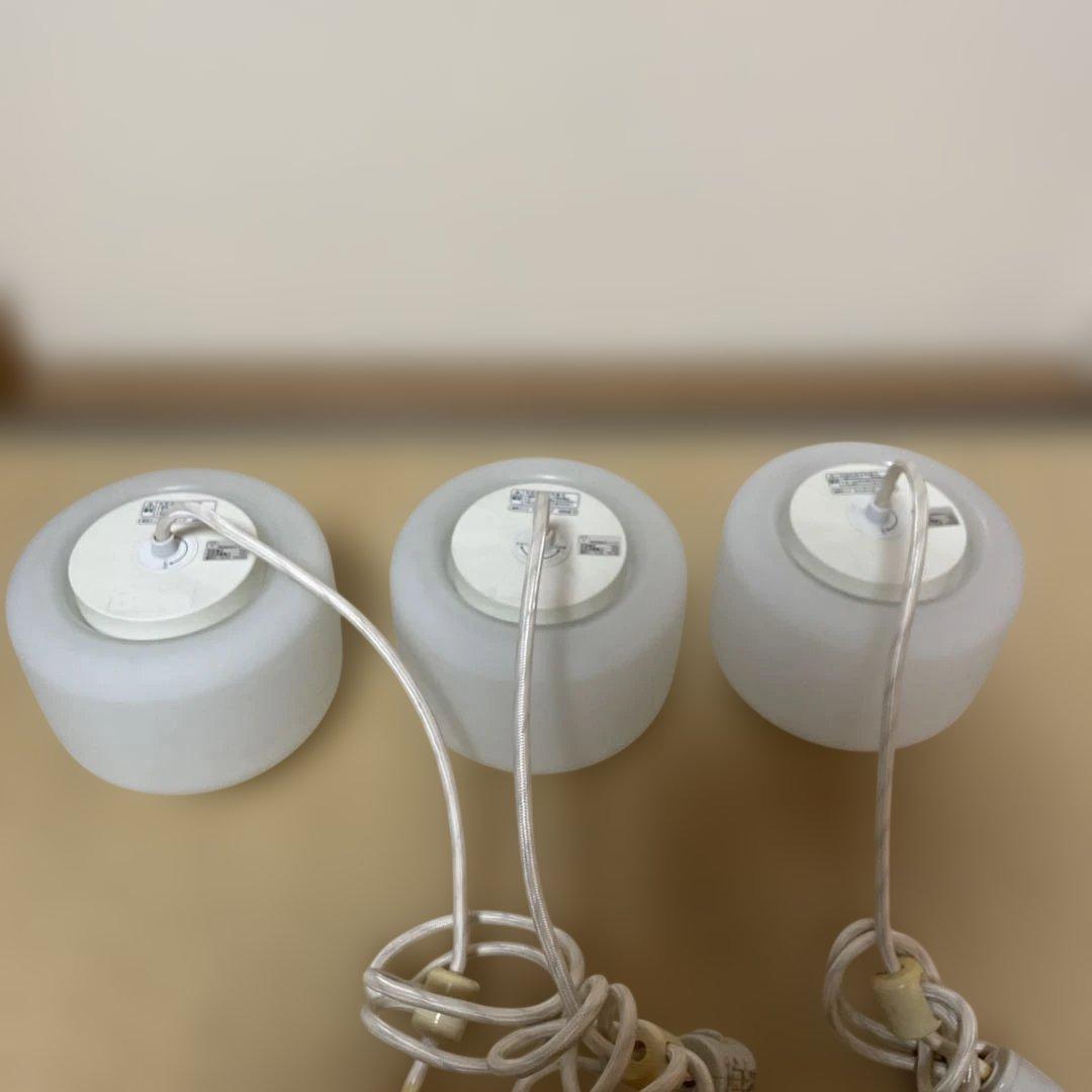 無印良品　ガラスペンダントライト　3連　レールシステム