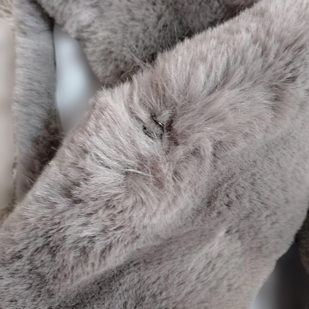 人気❗️新品　PLST エコファーロングジレ　グレー