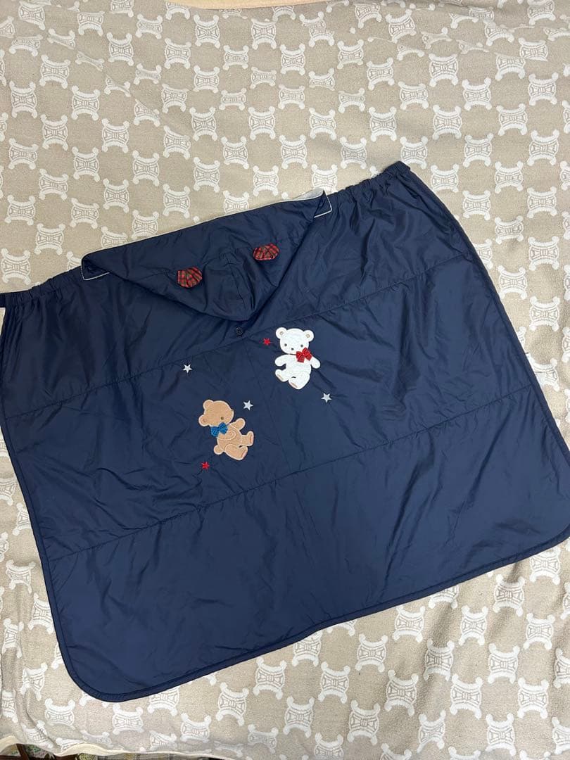 極美品　familiarファミリア　17600円　3WAYブランケット　現行品