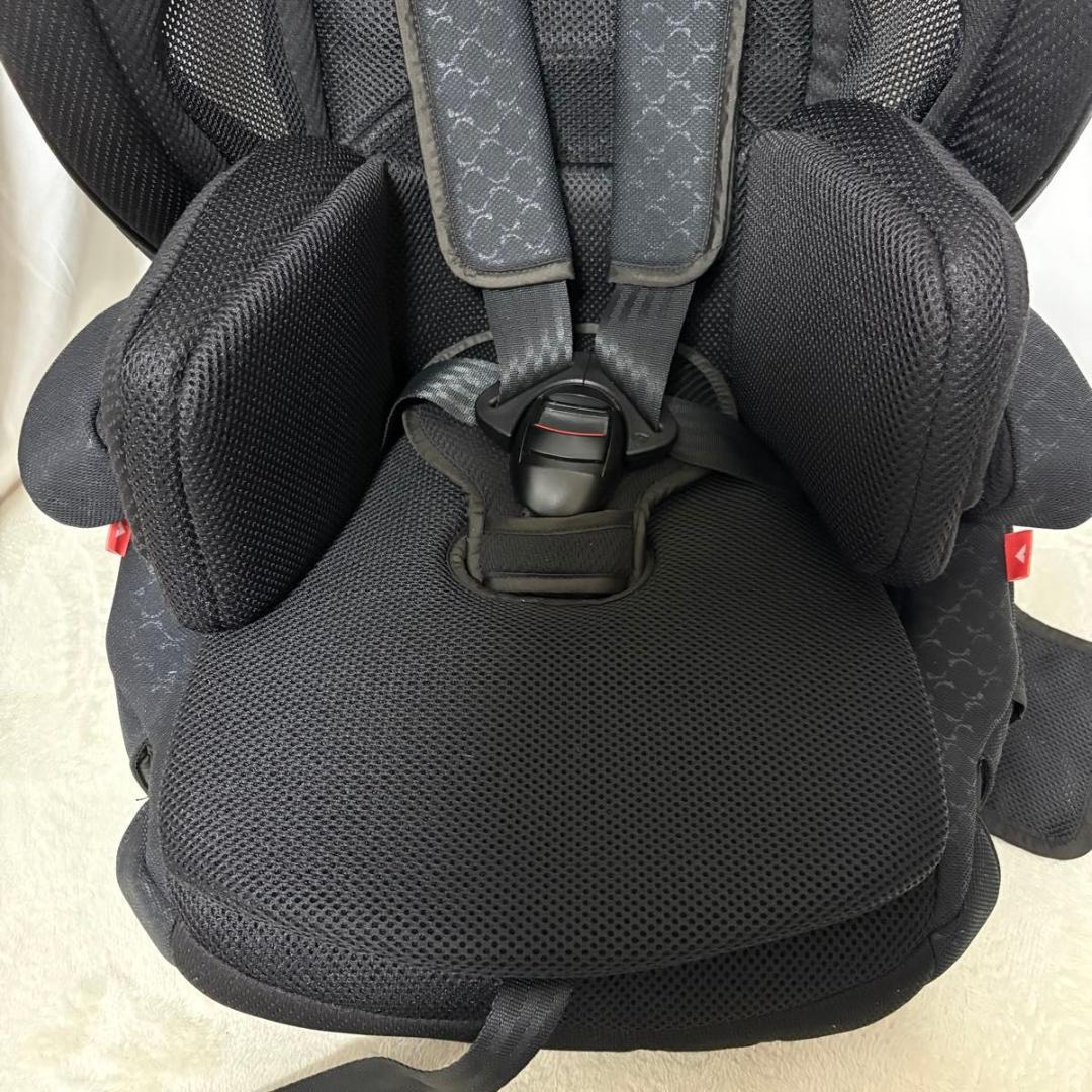 美品 Aprica アップリカ エアグルーヴ プラス ブラック ジュニアシート