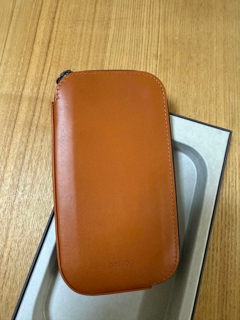 ベルロイ財布スマホケース　Venture Phone Pocket Plus