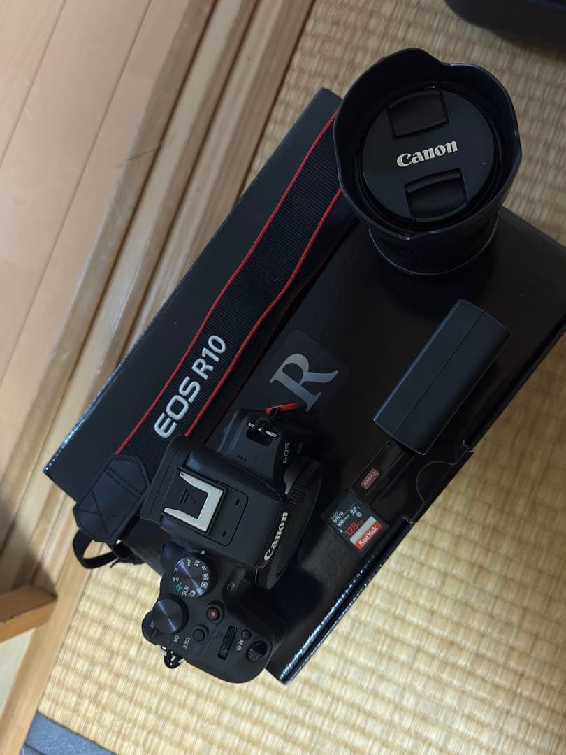 Canon EOS R10 RF-S 18-150mmキット