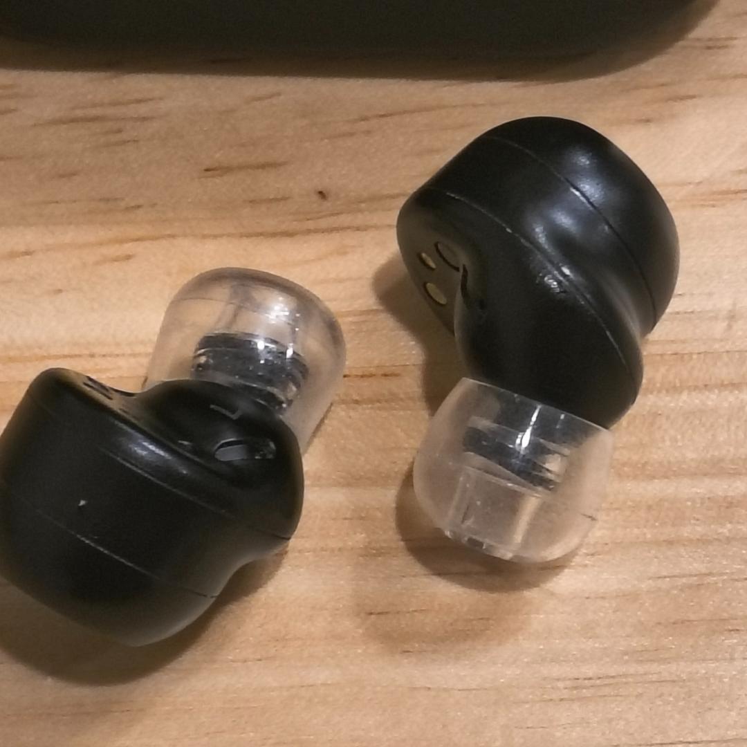 Technics AZ100（カバー付き、使用感、一部ケースに剥がれあり）