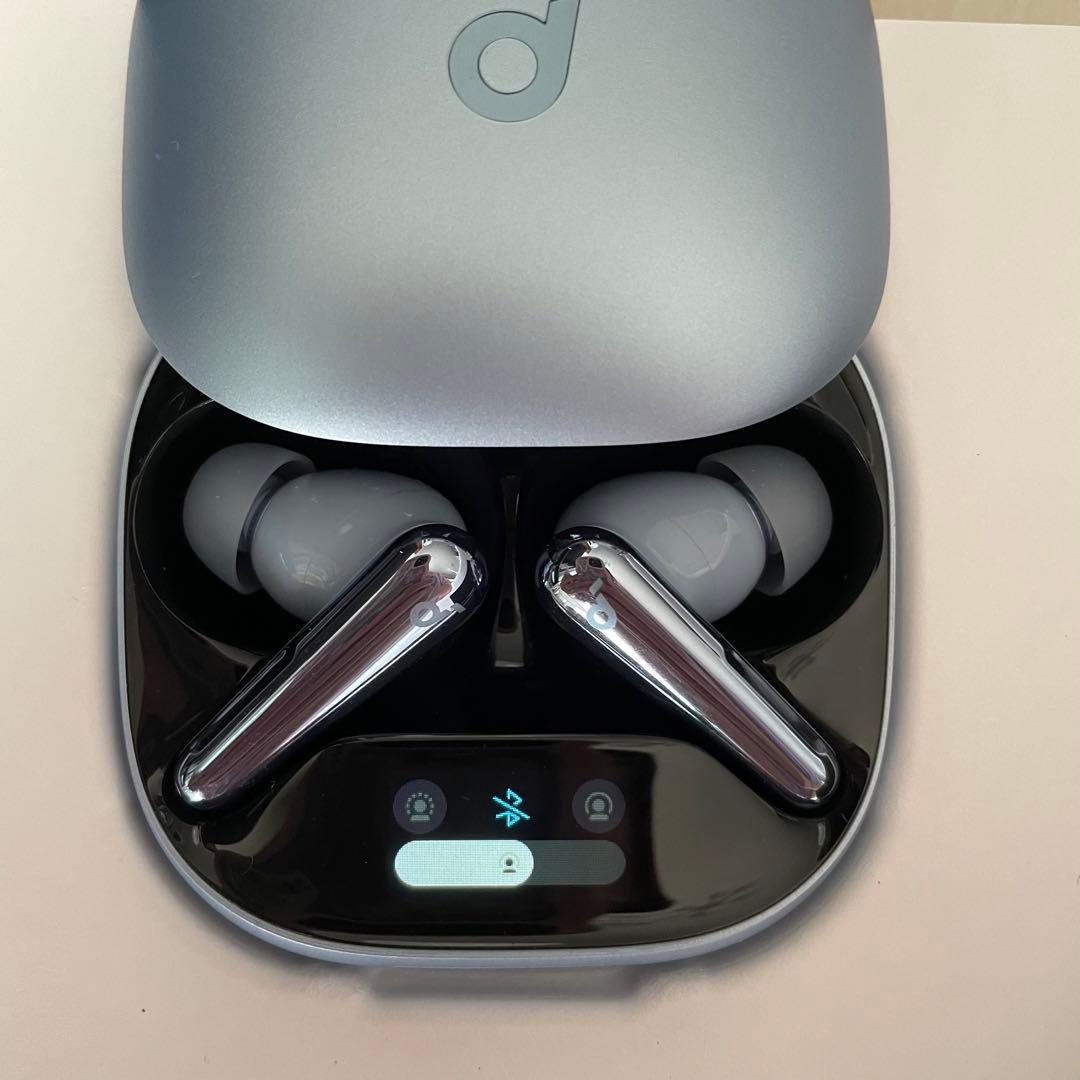 ぴろしき　Anker soundcore Liberty 4