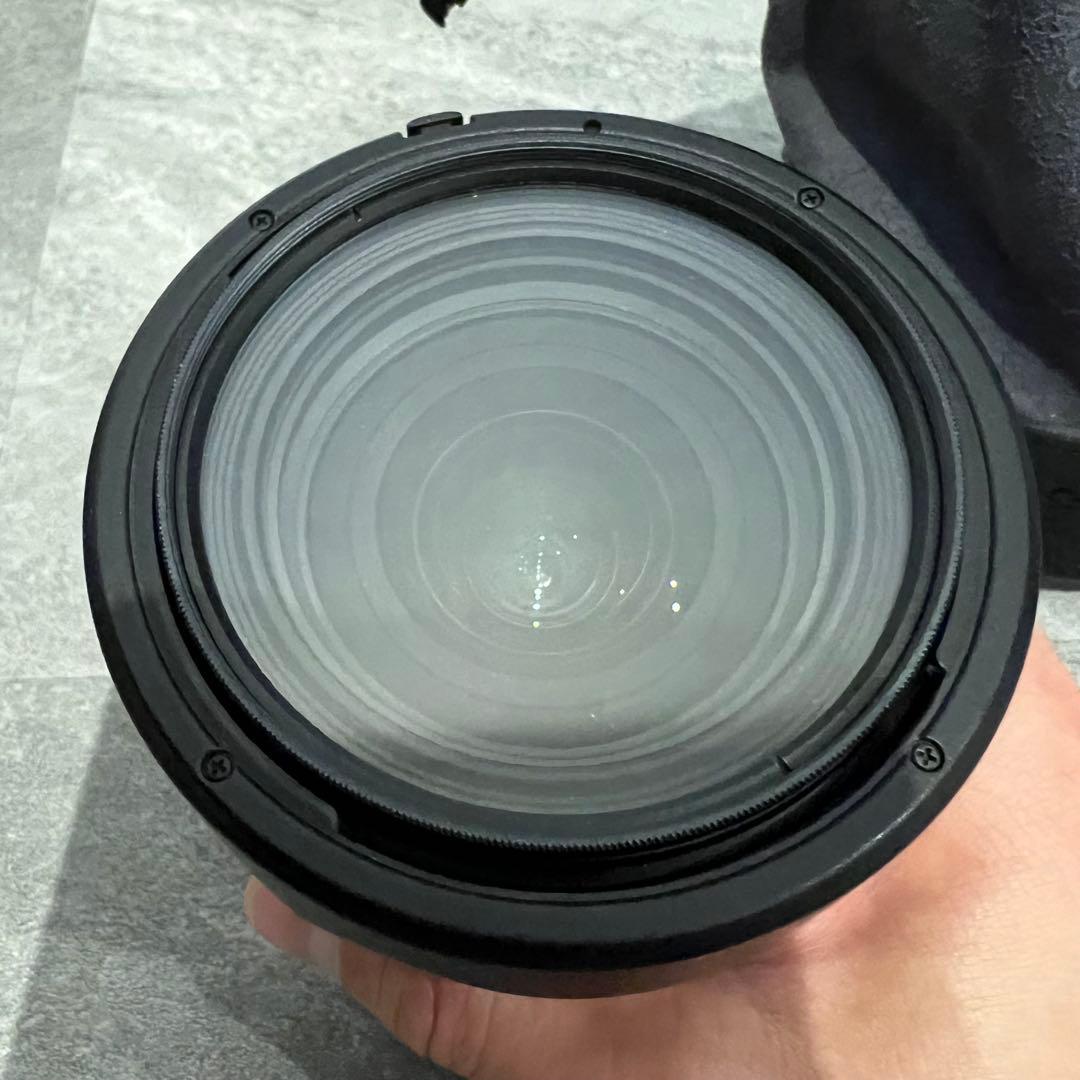 Canon キャノン　ズームレンズ EF24-70mm F4 L IS USM