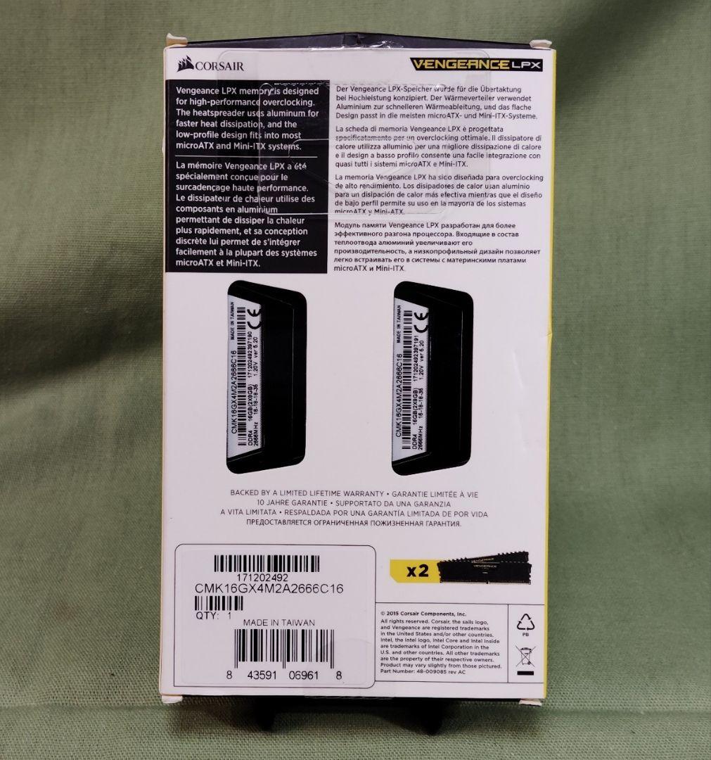 Corsair DDR4 16GBキット 8GB×2枚セット デスクトップメモリ