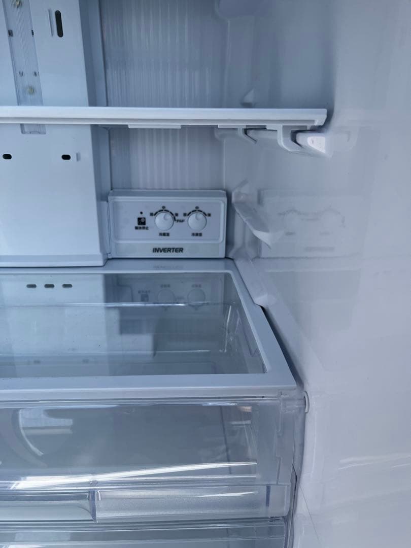 美品！三菱　冷蔵庫MR-C33 H-W1 2023年製中古品