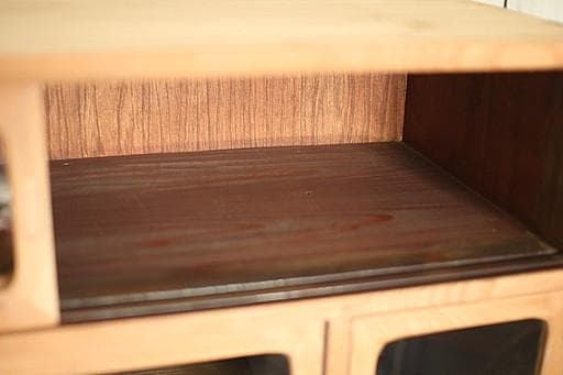 古い木枠のガラス戸棚　木製引き出し8杯